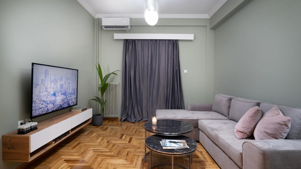 City Center Apt. On A Traffic Free Street Афіни Екстер'єр фото