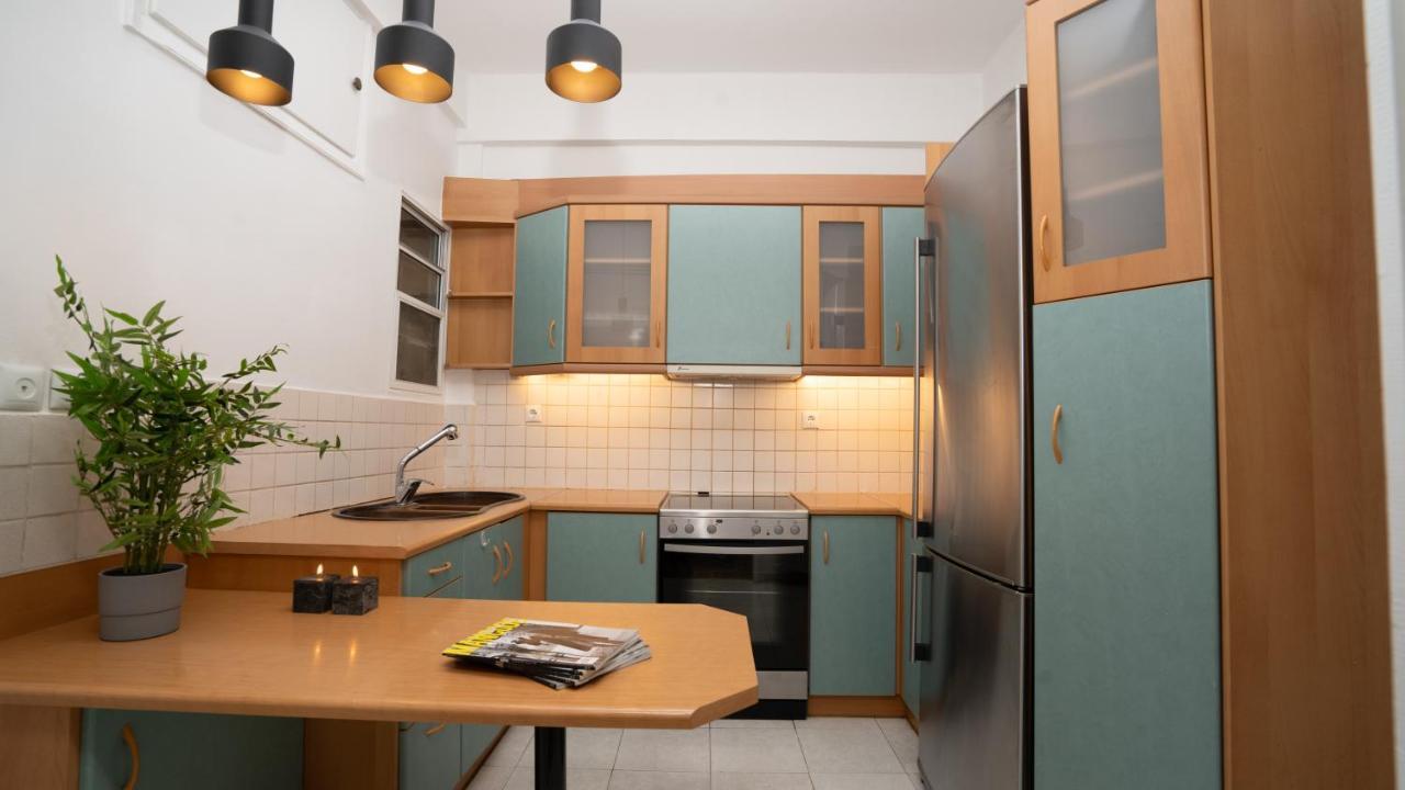 City Center Apt. On A Traffic Free Street Афіни Екстер'єр фото